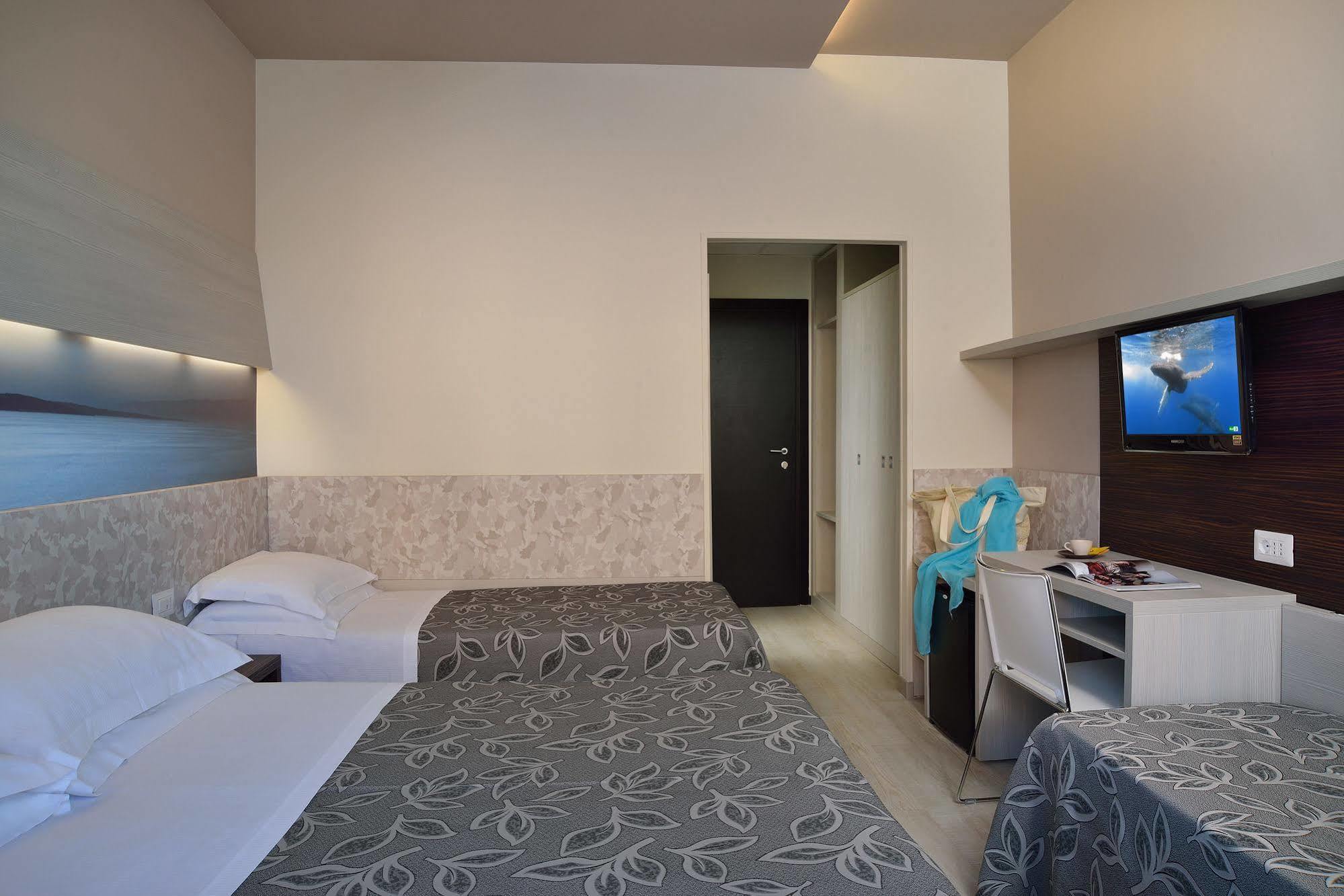 Clipper Hotel 4*